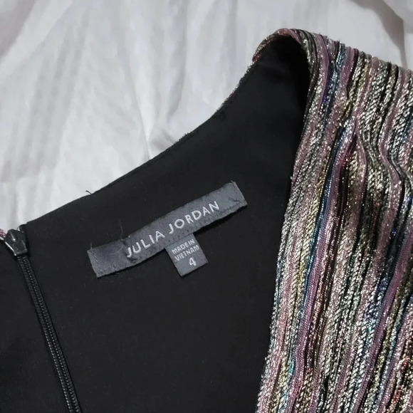 Julia Jordan V-Neck Metallic Stripe Mini Dress, Long Sleeve, Lined, size 4, EUC! - Picture 13 of 13
